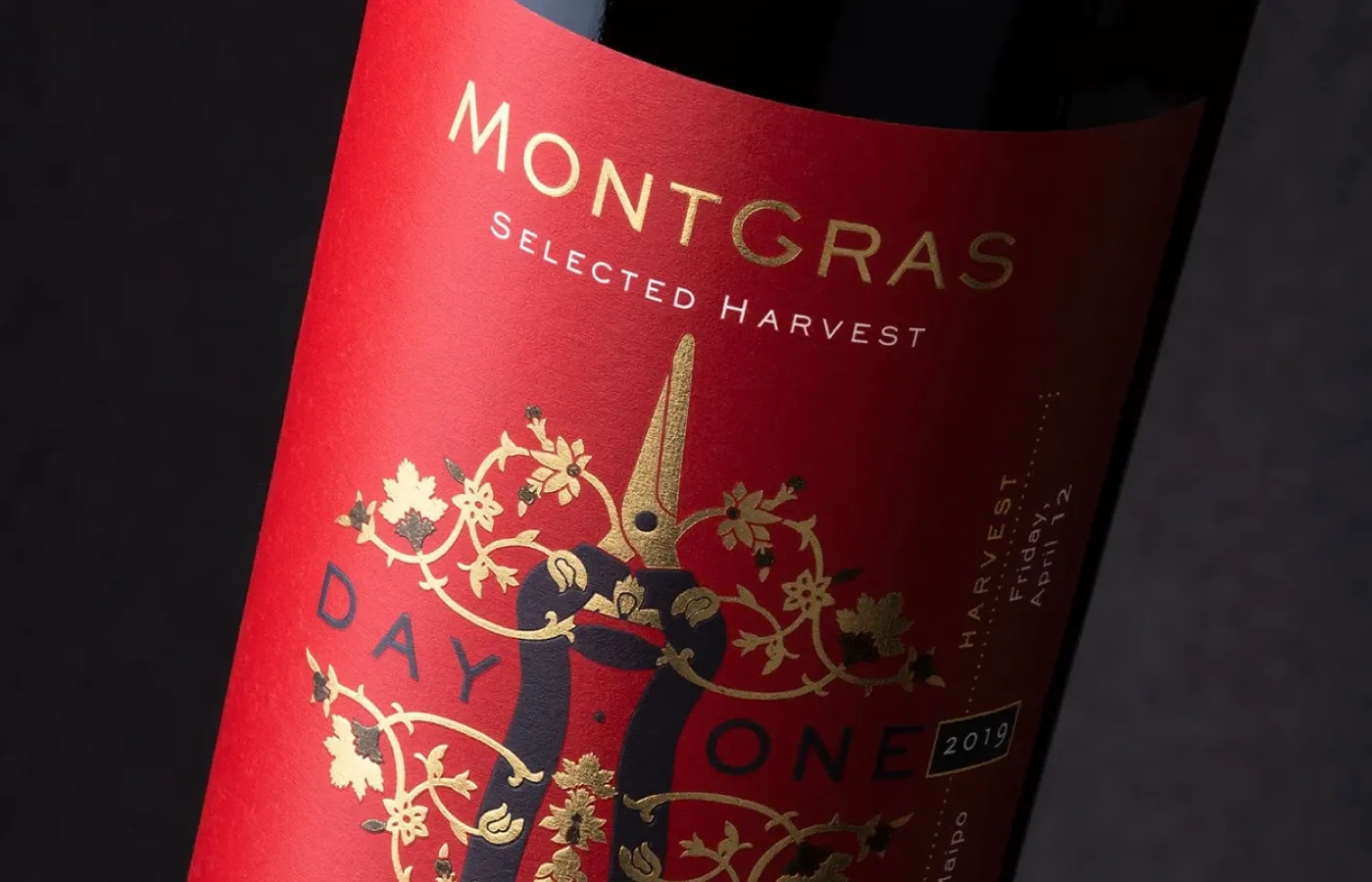 Close-up of the MontGras Day One wine label